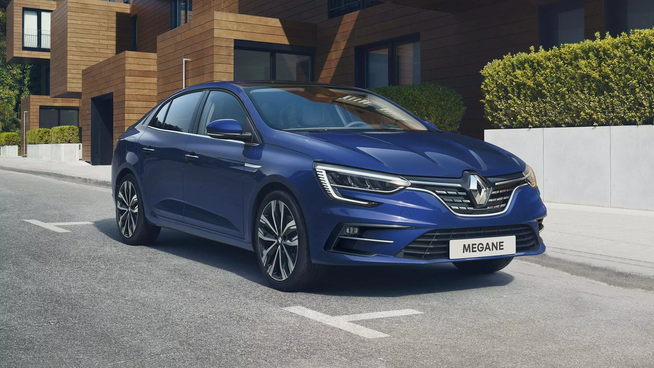 Megane'da Bu Aya Özel Nakit Alım İndirimi